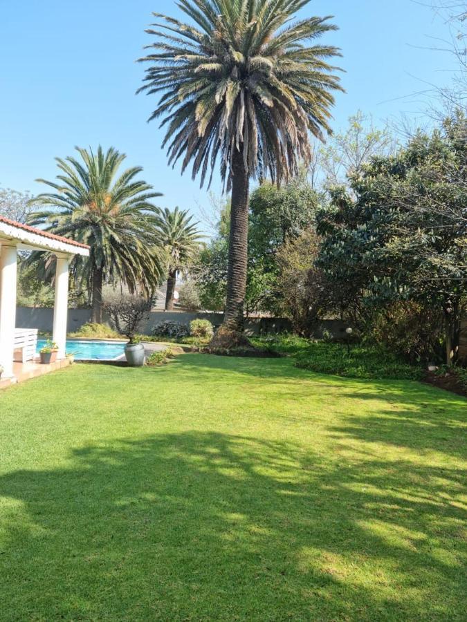 Victorian Villa Westdene Benoni Exterior photo